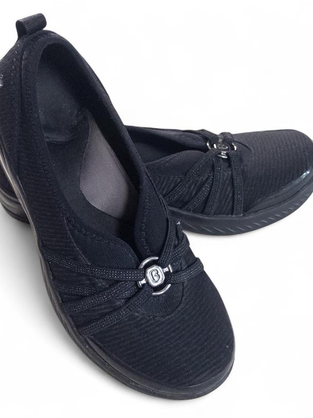 BZees Niche Black Slip-On Comfort Flats Women’s Size 7 Lightweight